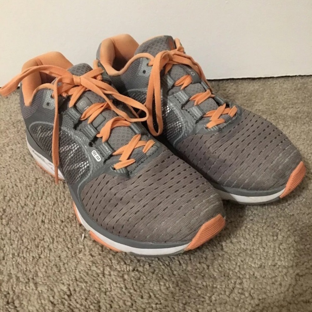 Women’s ABEO Solace Size 9.5